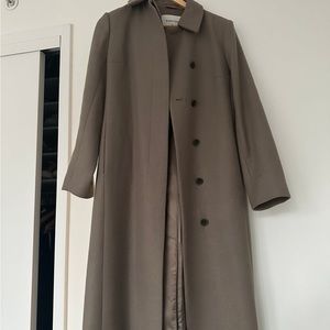 Aritzia babaton coat
